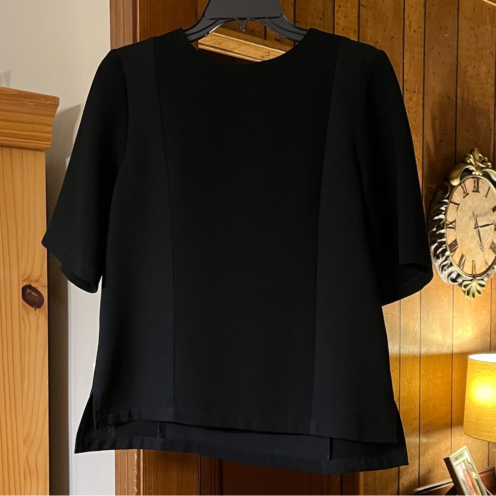 Topshelf Elegant Black Women's Top. Size 8